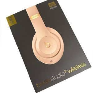 Beats by Dre - Studio 3 Wireless Headphones Skyline Collection in Desert Sand